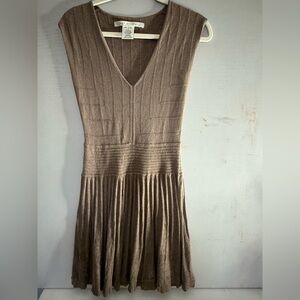 Elegant Brown Sleeveless Dress